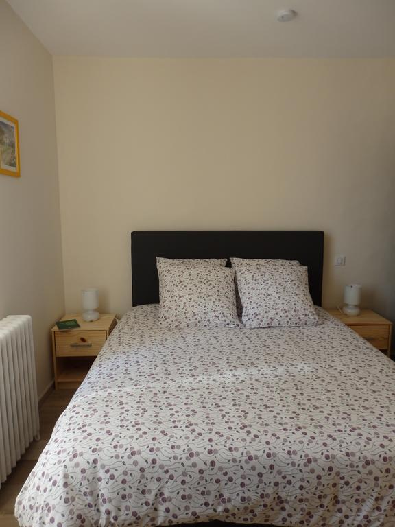 Le Merlanson Chambres D'Hotes Bez-et-Esparon Zewnętrze zdjęcie